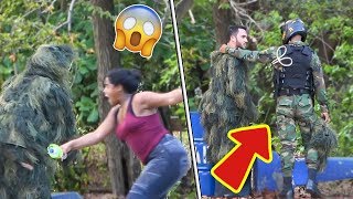 La Broma Del Hombre Árbol Bushman Prank Adolfo Lora