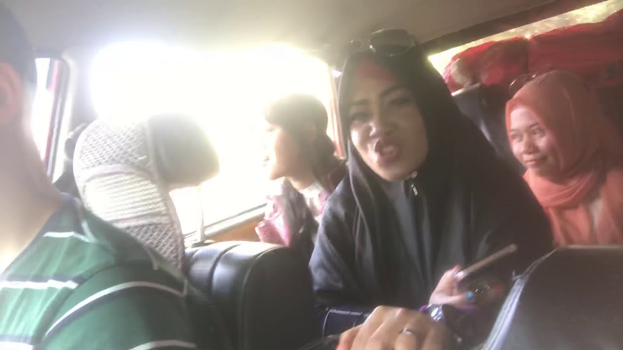 Vacation the peak take the taxi hongkong