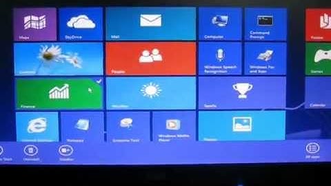 How to make larger apps smaller in Windows 8 start screen