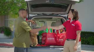 PetSmart Kitchen featuring IAMS