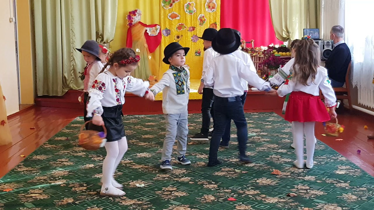 Vancicăuţi 28 octombrie 2021 Toamna de aur Grupa mare Grădinița de copii «Fluieraș» 3/3