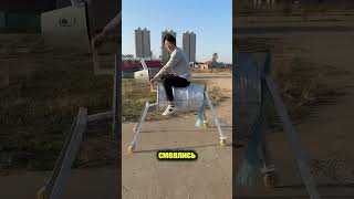Парень создал невероятный мотоцикл из старого 🛠️🏍️