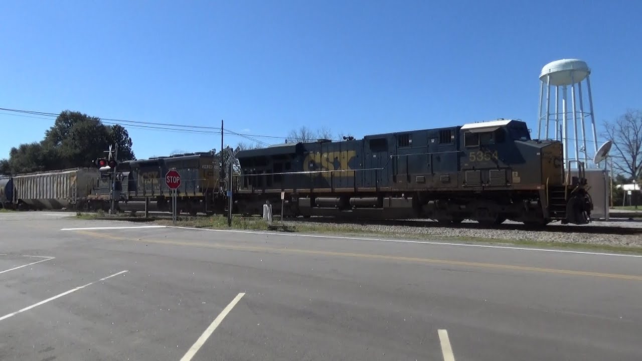 CSXT 5354 Leads F794 Across The Diamond At Fairfax SC - YouTube