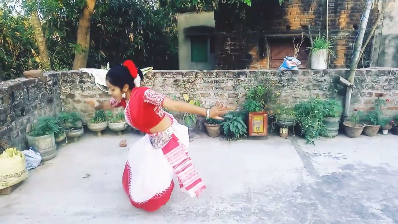  folk dance  bagmundir phareDola roy