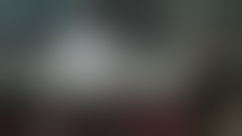 Robbery attempt caught on video: Ohio convenience store cashier fights back