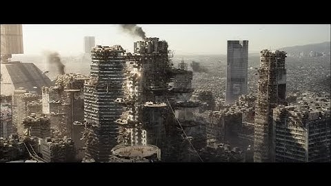 Earth Becomes a Wasteland Where The Poor Are Enslaved by Robots While The Rich Left to Live in Space