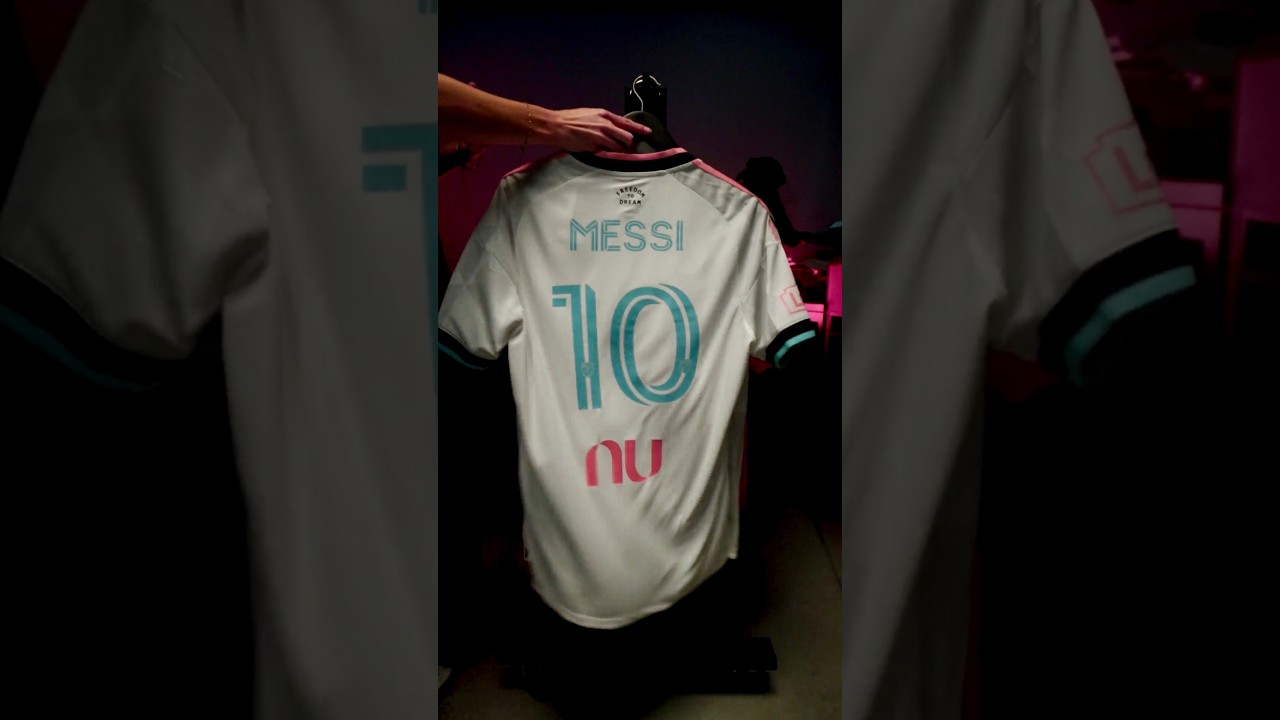 Fresh out. Set to shine on the pitch 🤍⚽ @Nubank