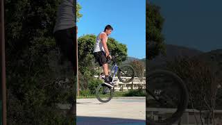 BMX BASIC TRICKS 👀👊🏼 #bmx