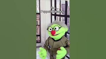 Flying Lessons Ep.25 - Can flying squirrels really fly? – The Puppet Hideaway with Eric Thomsen