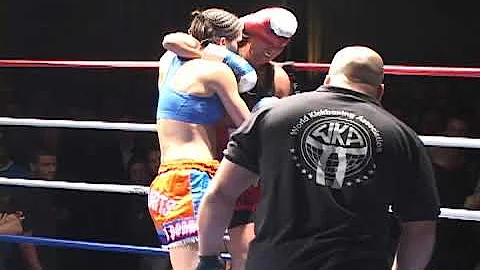 Jenn Szeker vs Laurie Cahill