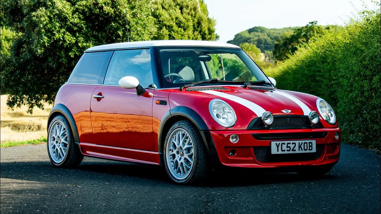 2002 MINI Cooper (R50) - HRRCC Workshop Build - YouTube