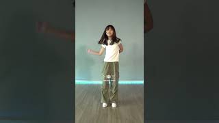 [송파댄스학원] 송파에서 키즈락킹 배워보자! #락킹 It&#39;s Too Funky In Here · James Brown #송파댄스학원 #shorts #reels #tiktok