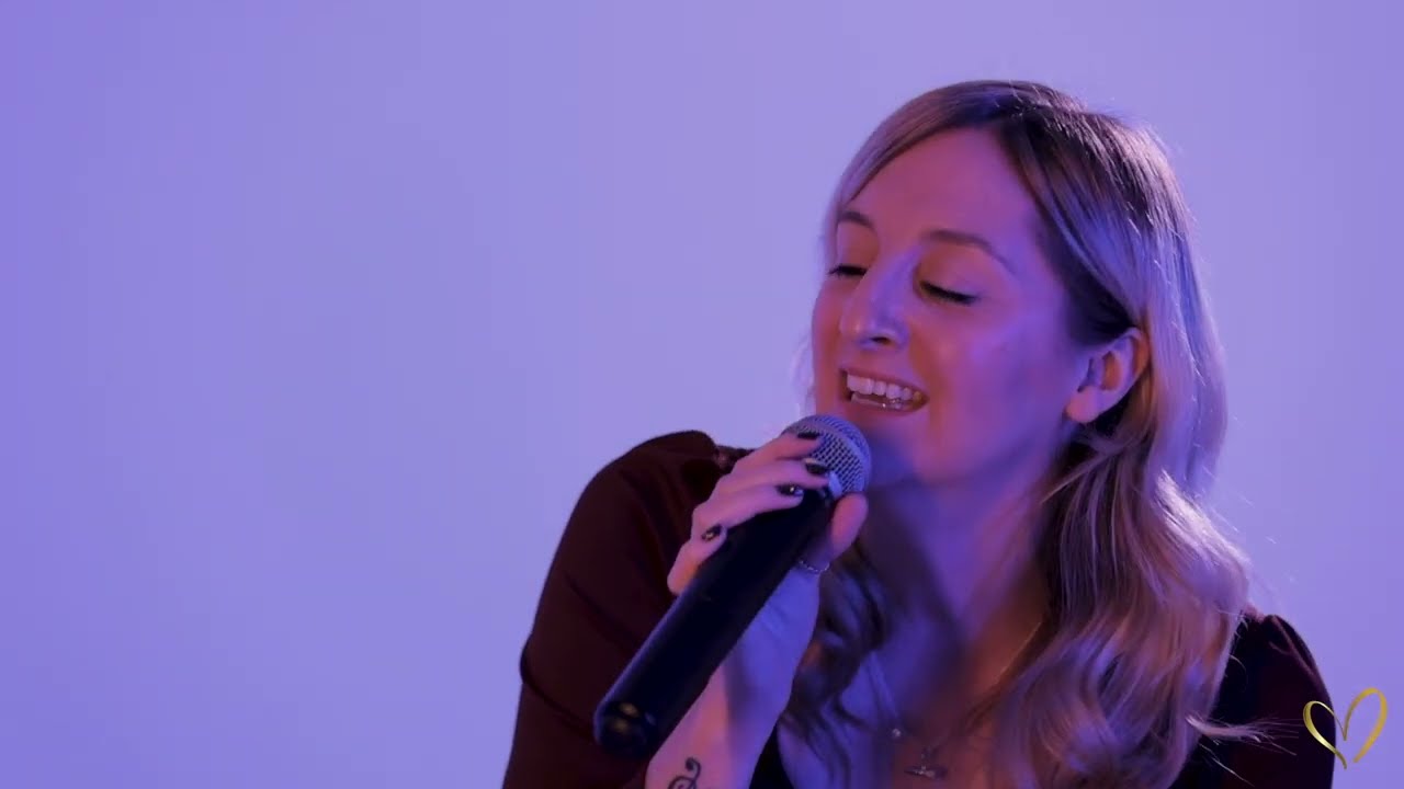 Main Stage | East Midlands Party Band | Northampton Wedding Entertainment