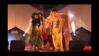 Atharva College Of Engineering Fashion Show Team Performing At Verve 2014 Vit