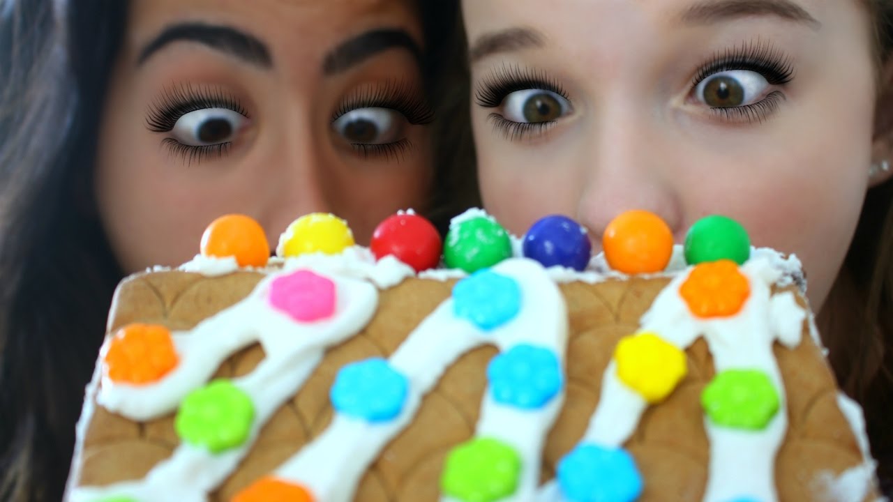 Girls on the Night Before Christmas! Emma Monden YouTube