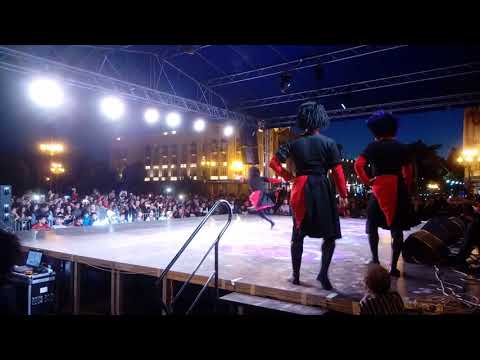 სუხიშვილები (სტაჟიორები) ცდო