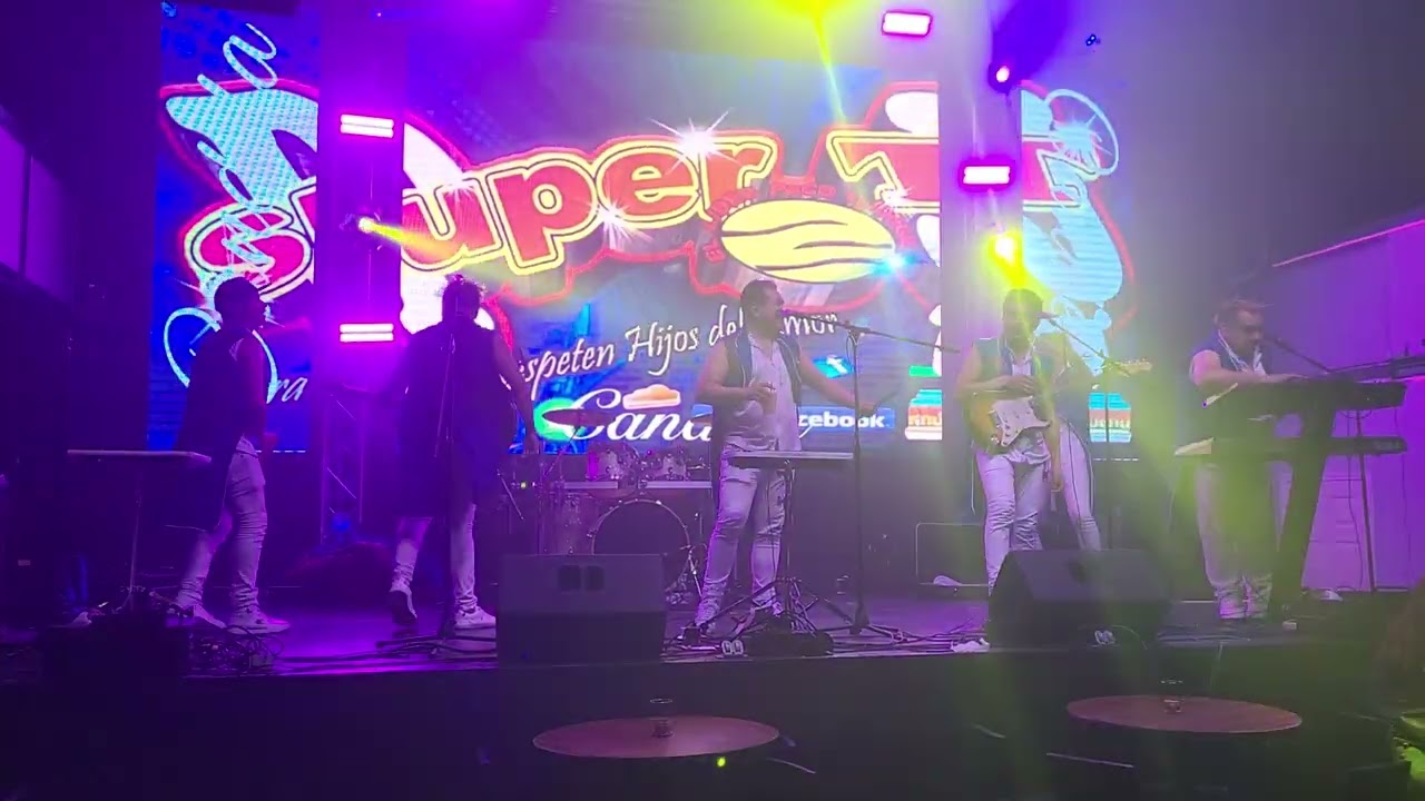 GRUPO SUPER T, DESDE EL CANDELAS.