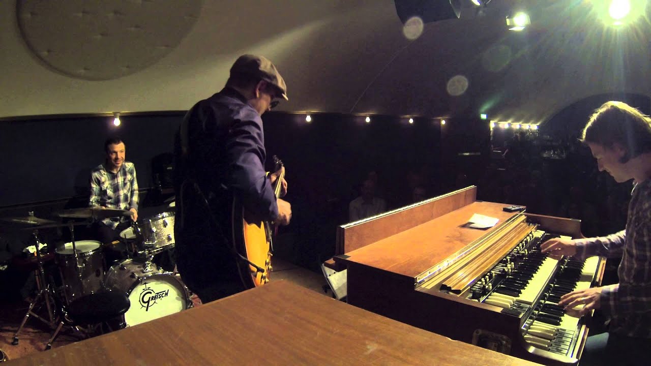 LaBox - Hunchback  (live at the bird's eye jazz club basel)