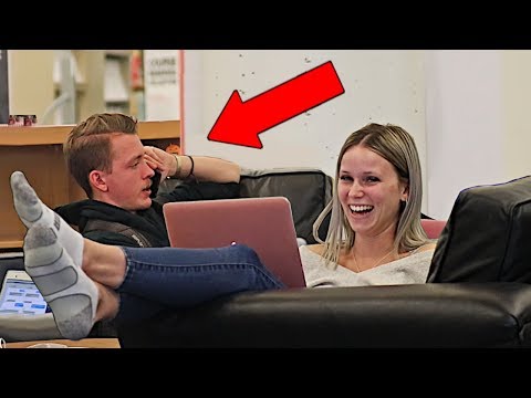 embarrassing-phone-calls-in-the-library-prank!