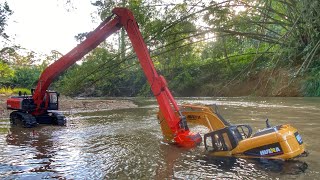 Story Line : RC Excavator Huina 1550 Stuck In Water (Remasted)