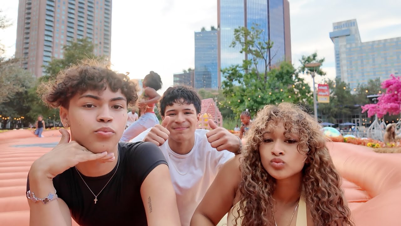 мы пошли на тыквенную грядку