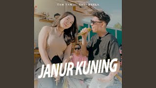Janur Kuning