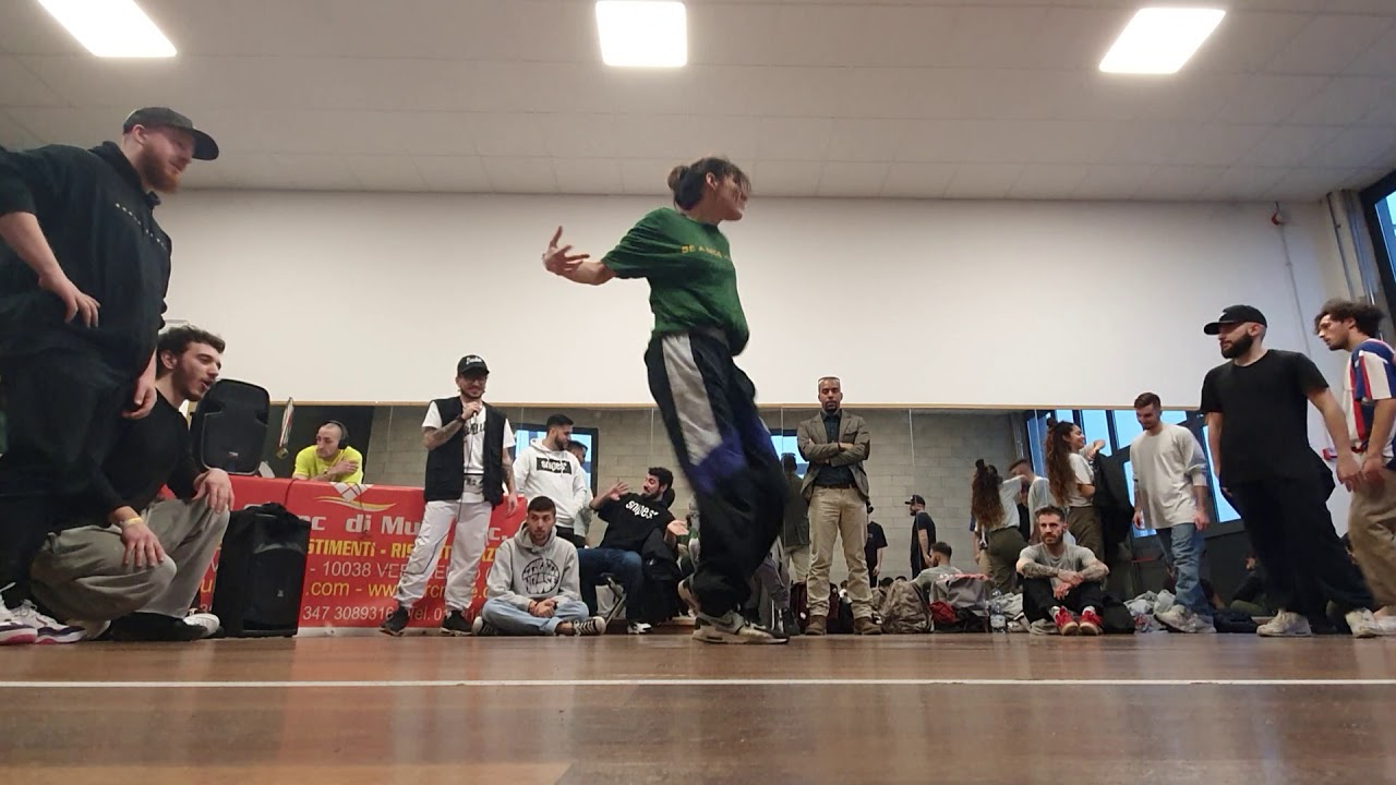 QUETZALCOATL VS FLOWREAL   TOP16   Break To The Future 2020   Breakin 1vs1