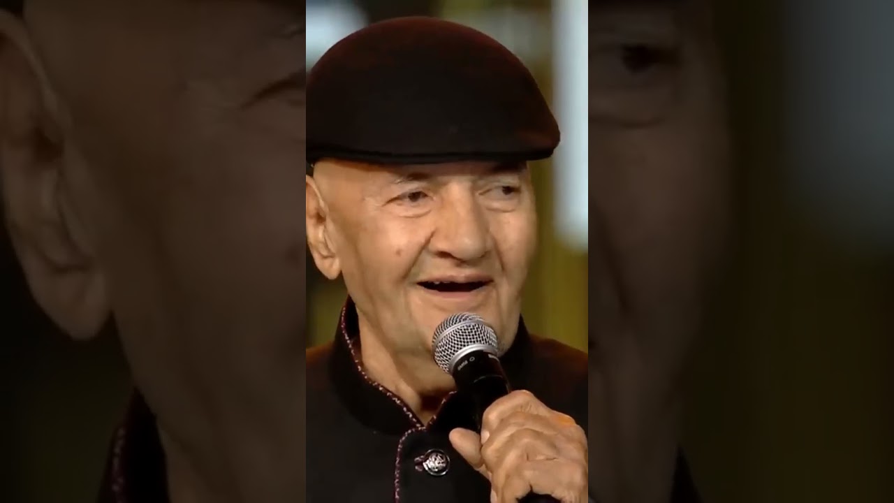 Salman Khan With Prem Chopra Sir 🤩 