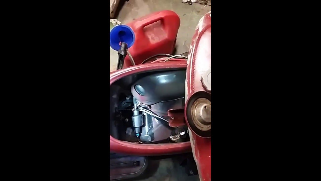 Facet 60304 Fuel pump install Vespa P200E YouTube
