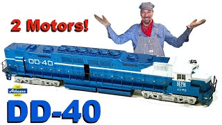 Athearn's EMD DD40 Demonstrator. Wrong Wheels Made It a Poor Puller!!