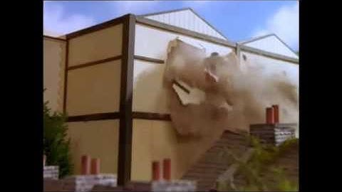 Crashes | A Better View for Gordon