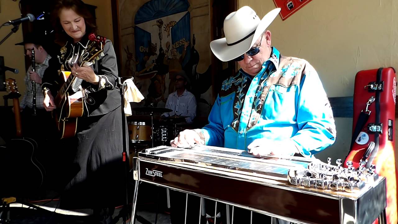 Carolyn Martin Band 4/2/16 Baby, That Sure Would Go Good @ San Marcos Texas Swing on the Square