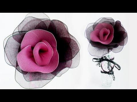 D.I.Y Nylon Flowers + How to Dye Nylon (Repurposing Ripped Pantyhose)