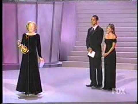 Holland Taylor - Emmy Speech GREAT