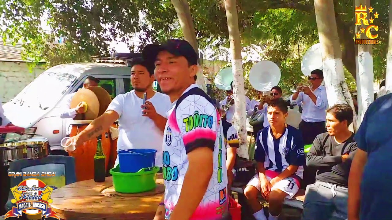 Gran Banda CENTRO MUSICAL SOLEDAD MACATE Dicen que te vas a ir muy