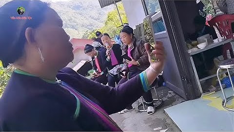 Hai chị em bản co sản và bản nậm cha hát bài trong ngày lễ cấp sắc của dân tộc dao 