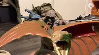 Kong Vs Warbat Stop Motion