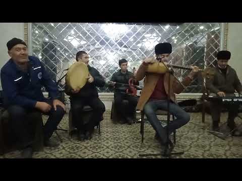 Video: Karate belbog'idagi ranglarni qanday aniqlash mumkin: 7 qadam (rasmlar bilan)