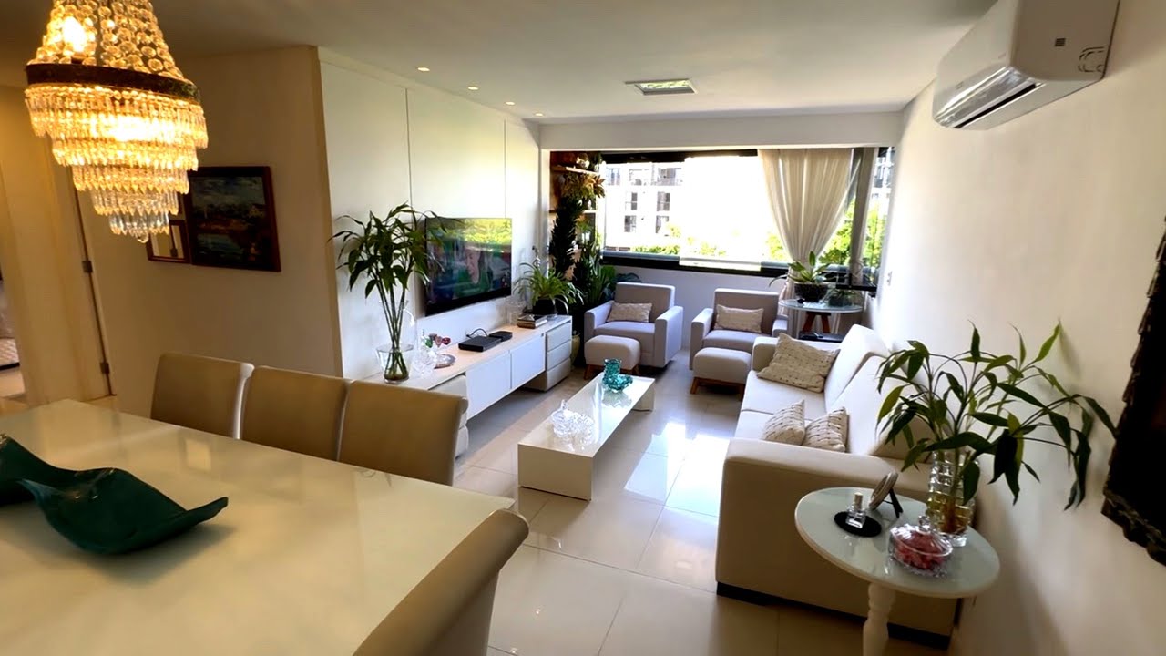 Apartamento no Jardim Oceania, com suite master, duas vagas de garagem uma rua da praia  750.000!!￼