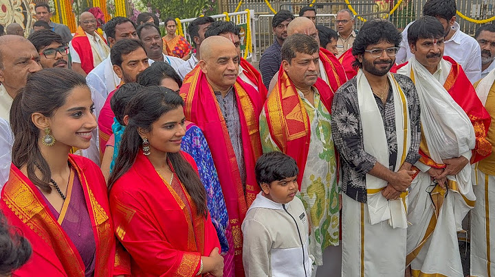 Sankranthiki Vasthunnam Movie Team Entry At Tirupati Temple | Meenakshi Chaudhary , Aishwarya Rajesh