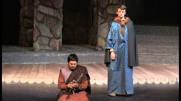 Claudio Venancio as Macduff