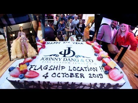 johnny-dangs-3-year-anniversary-flagship-location