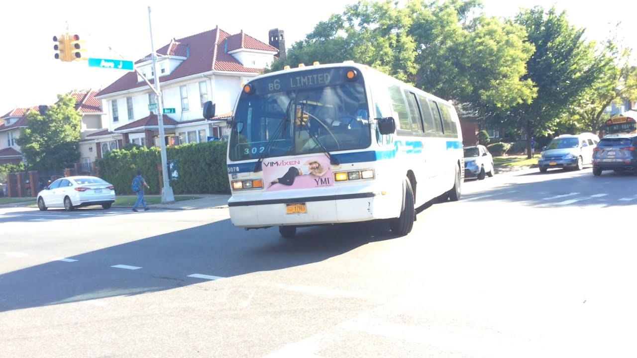 MTA New York City Bus 1999 NovaBus RTS 