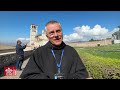 Le frère franciscain Mario Cisotto parle de l’ostension des reliques de saint François