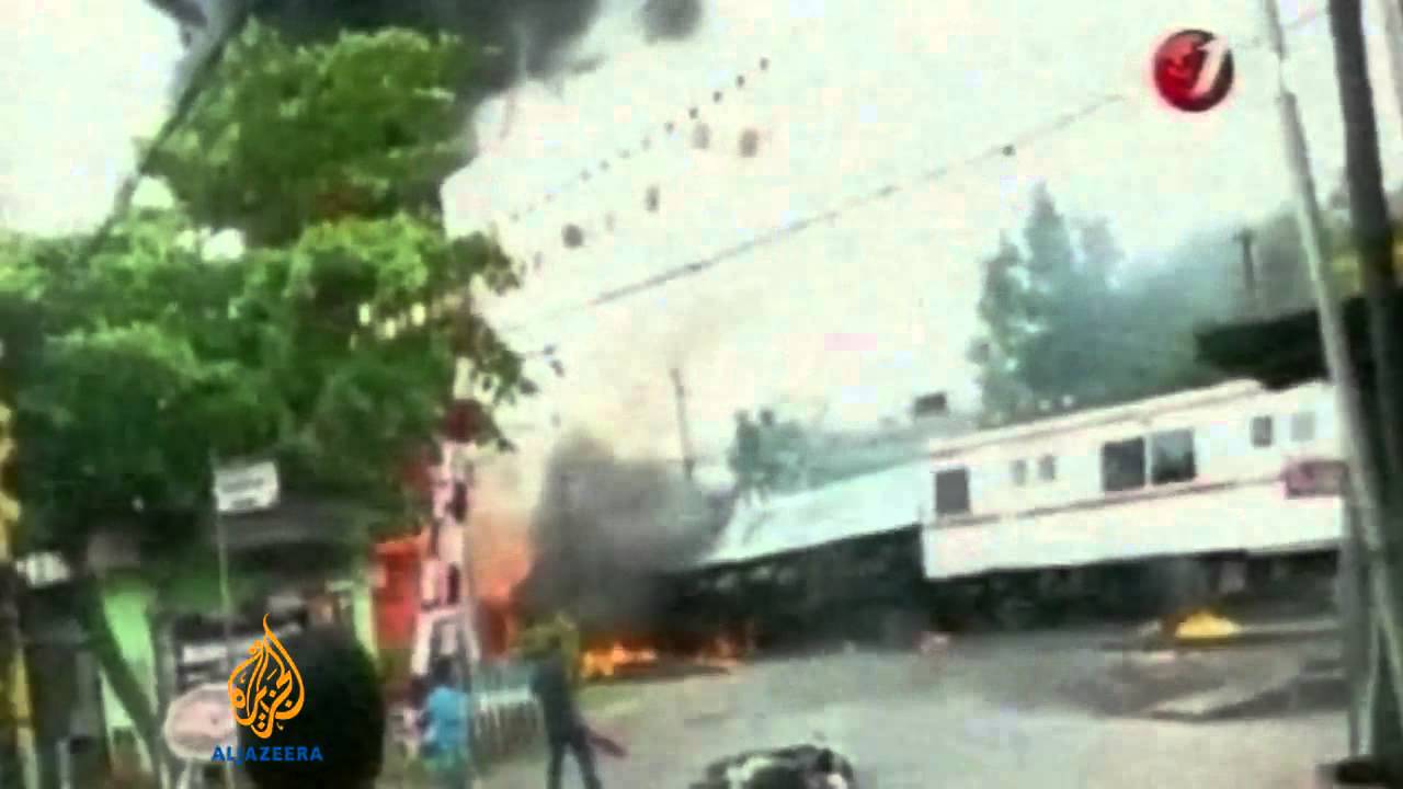 حادث تحطم قطار في إندونيسيا يسفر عن وفيات