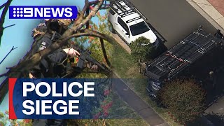 Four men on the run after alleged armed home invasion in Sydney&#39;s south-west | 9 News Australia