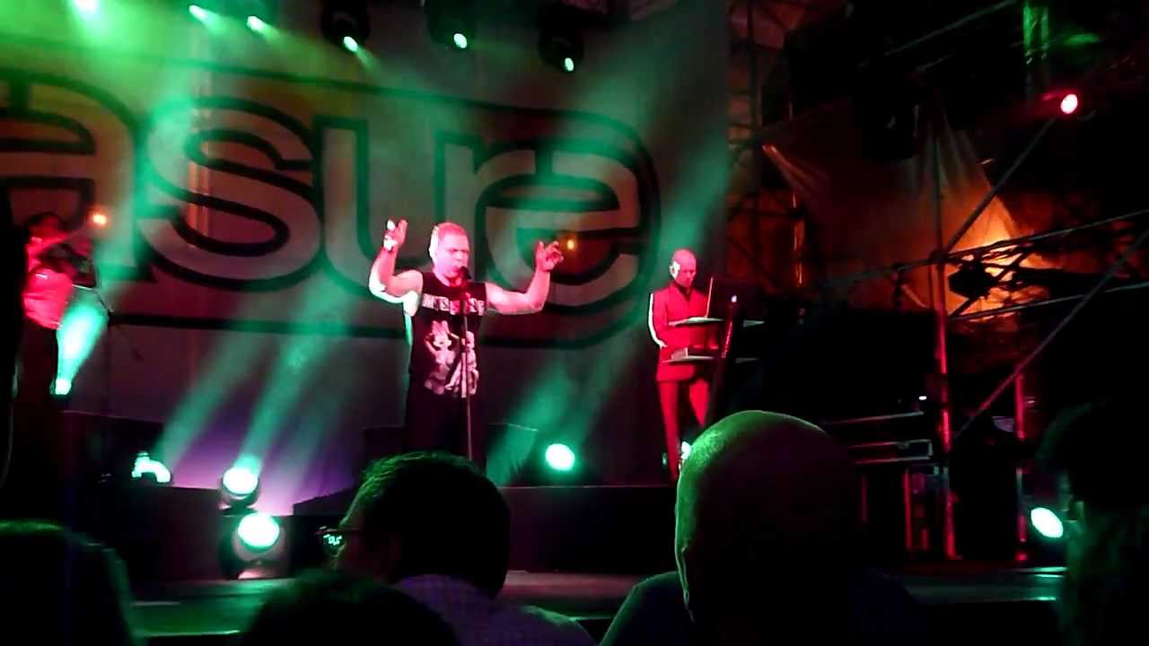 Erasure live in Kyiv, Ukraine - pt.10 - Chorus