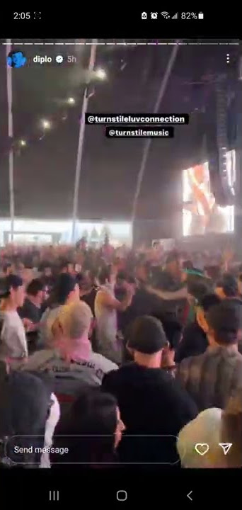 TURNSTILE AT COACHELLA 2022 W1