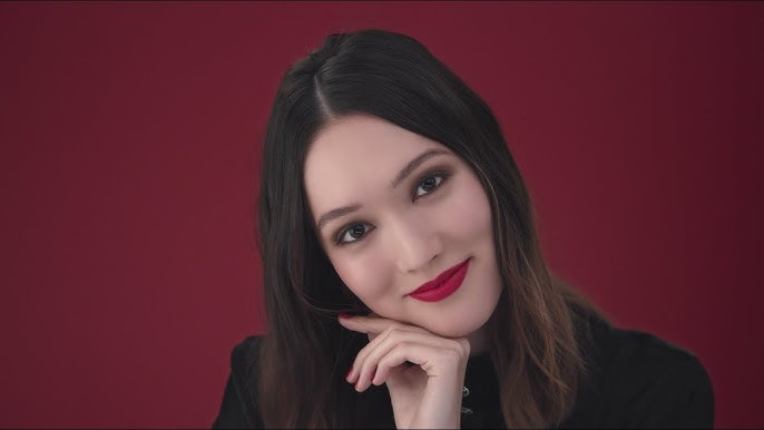 How to Get Impactful Matte Lips with LE ROUGE CRAYON DE COULEUR MAT – CHANEL  Makeup Tutorials 