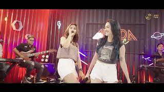 ARLIDA PUTRI FEAT. DIKE SABRINA - MADU MERAH ( Live )